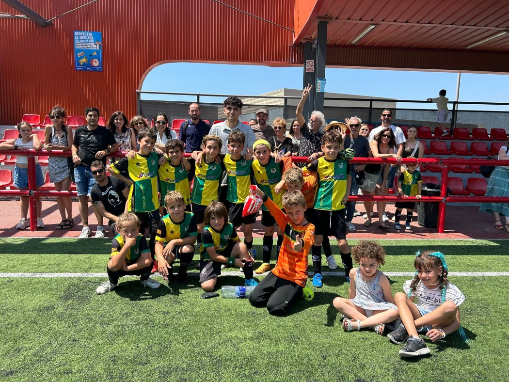 El Benjamí S9 guanya 1-8 a Sant Joan Despí 